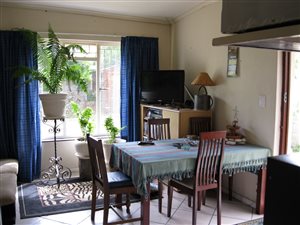 1 Bed Garden Cottage in Strand North