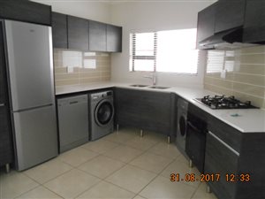 3 Bed Townhouse in Modderfontein