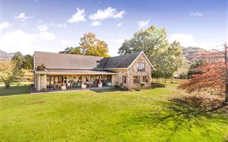 4.1 ha Smallholding in Underberg
