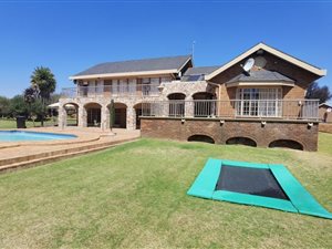 4 Bed House in Visagie Park