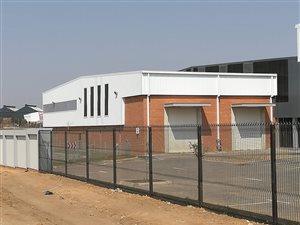 379 m² Industrial space in Linbro Park