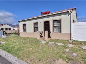 3 Bed House in Victoria Park