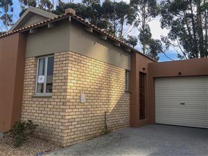 3 Bed House in Hansmoeskraal