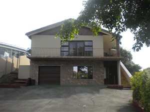 4 Bed House in Shelly Beach