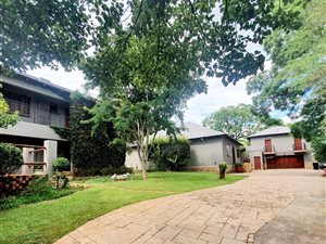 640 m² Commercial space in Eastwood
