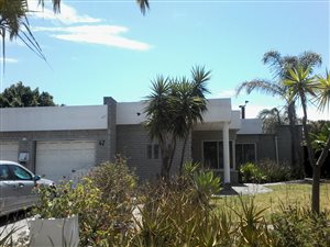 3 Bed House in Panorama
