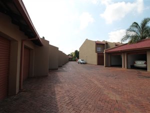 2 Bed Apartment in Dorandia