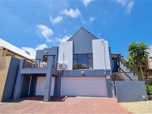 2 Bed House in Blommendal