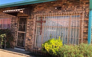 2 Bedroom Apartment in Trichardt