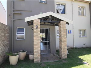 2 Bed Townhouse in Emerald Heights