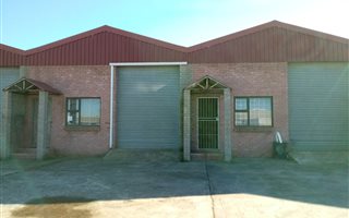 244 m² Commercial space in Mossel Bay Central