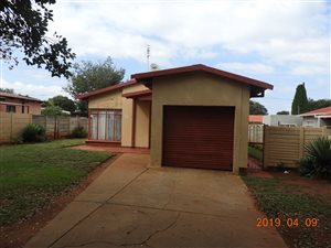 3 Bed House in Randlespark