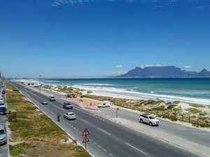 2 Bed Apartment in Tableview