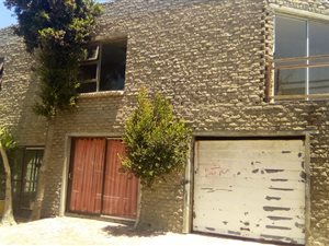 4 Bed House in Hagley