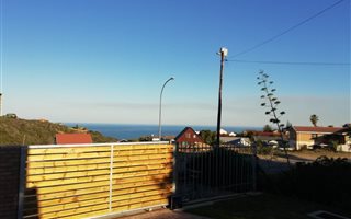 3 Bedroom House in Dana Bay
