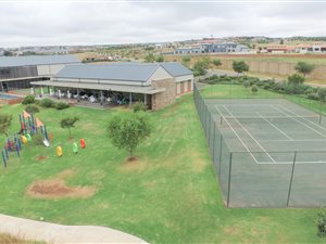 782 m² Land available in The Hills