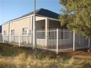 3 Bed House in Greenside