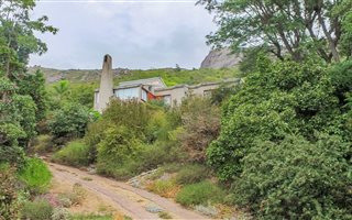 4 Bedroom House in Paarl