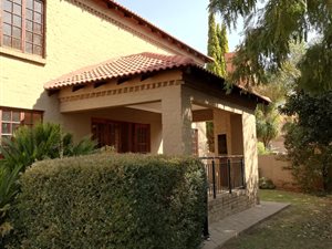 4 Bed House in Eldoraigne