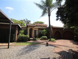 3 Bed House in Garsfontein