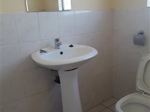 1 Bed Garden Cottage in Ebony Park