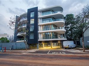 2 Bed Apartment in Melrose
