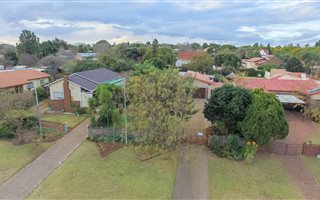 4 Bedroom House in Valhalla