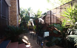 2 Bedroom Townhouse in Weltevreden Park