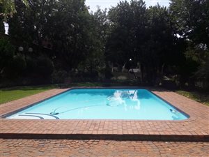 2 Bedroom Apartment in River Club