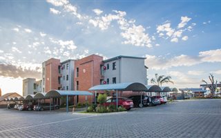 2 Bedroom Apartment in Sebenza