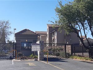 3 Bedroom Apartment in Benoni South