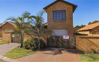 3 Bedroom Townhouse in Reyno Ridge