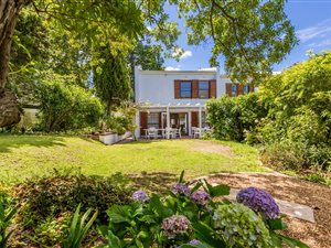 4 Bed House in Constantia