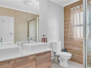 3 Bed Apartment in Centurion CBD