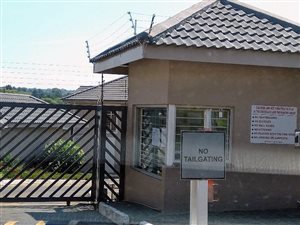 2 Bedroom Townhouse in Rembrandt Park