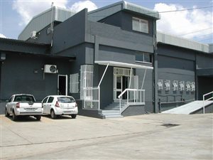 4600 m² Commercial space in Benrose