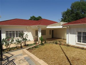 9 Bed House in Eastwood