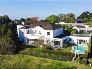 6 Bed Townhouse in Grayleigh