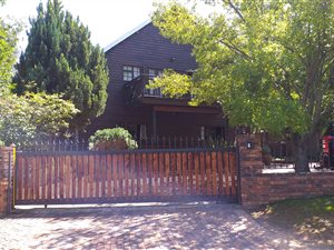 6 Bed House in La Provence