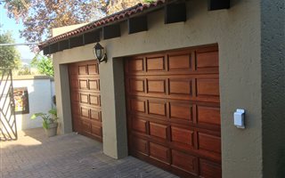 4 Bedroom House in Dowerglen and Ext