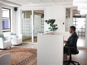 14 m² Office Space in Hyde Park