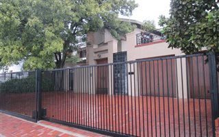 3 Bedroom House in Strand North