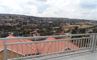 2 Bedroom Townhouse in Winchester Hills