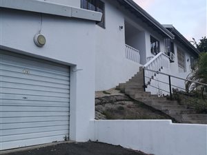 3 Bed Simplex in Red Hill