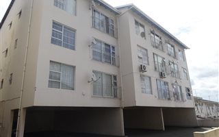 3 Bedroom Apartment in Sea View
