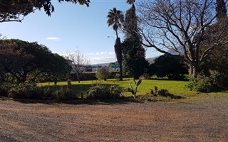 3800 m² Land available in Strand Central