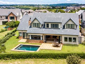 4 Bed House in Cotswold Downs Estate
