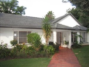 4 Bed House in Glenhazel