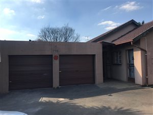 3 Bed House in Rhodesfield
