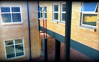 126 m² Office Space in Bendor
